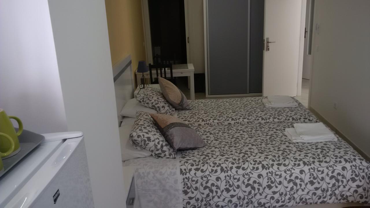 Oskar'S Tavira Guesthouse Zimmer foto